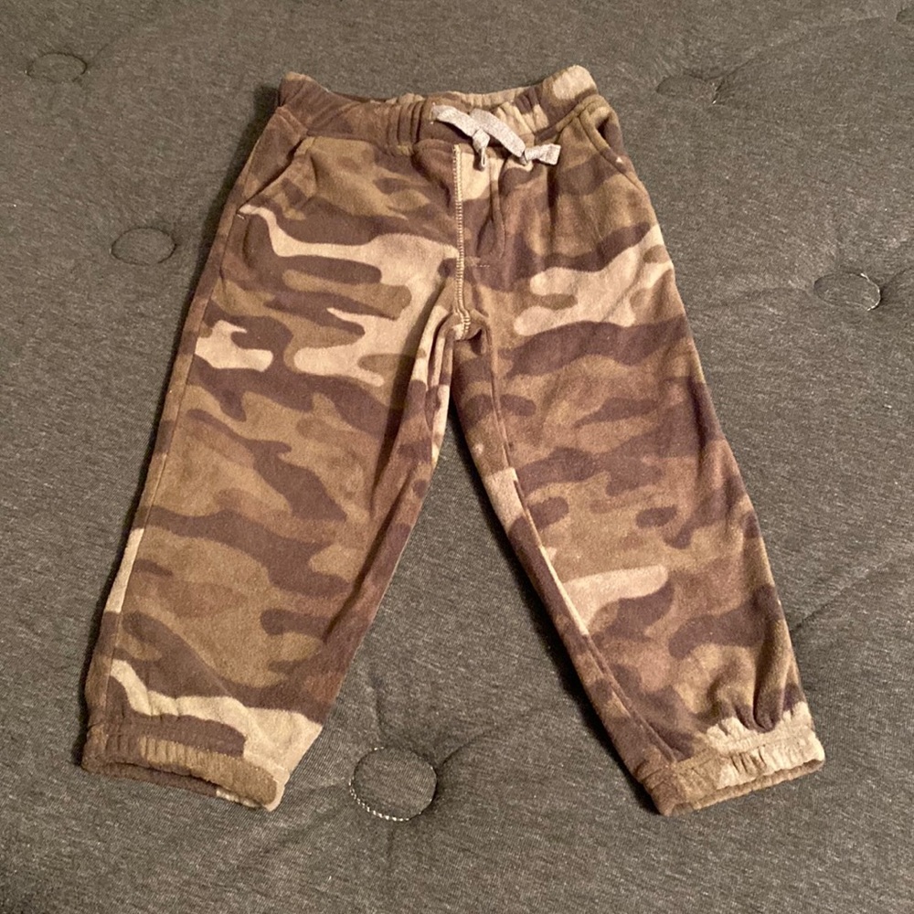 Brand new camo boys sweatpants!